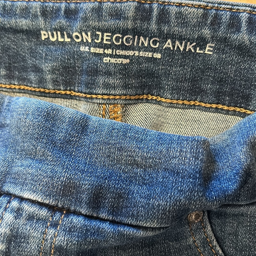 Pool on jogging ankles jeans by chico’s ##106 - Picture 3 of 10